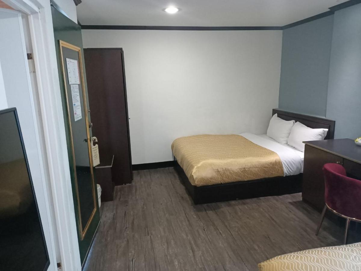 Holiday Business Hotel T'ai-tung エクステリア 写真